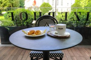 kavarna_svicarija1